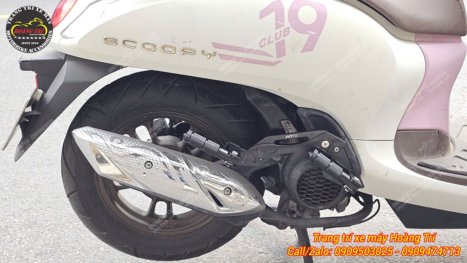 Gác chân phụ HTR nhôm CNC cho xe Scoopy