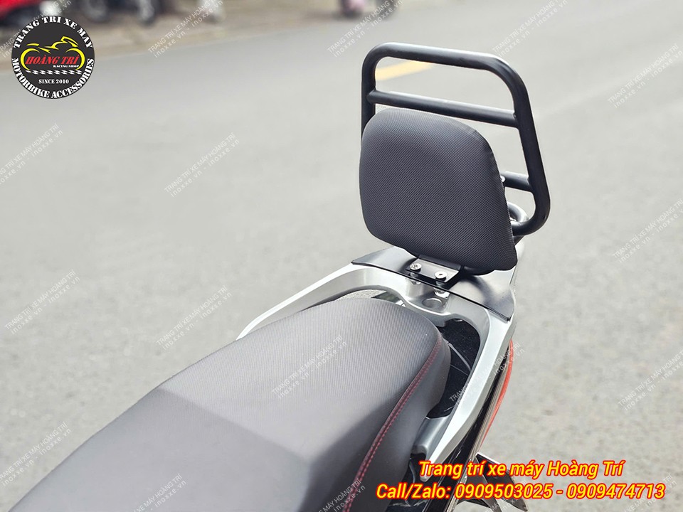 Baga sau xe máy điện Feliz kiểu Vespa