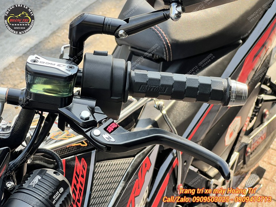 Tay thắng/Tay côn bình dầu liền RCB mẫu E3