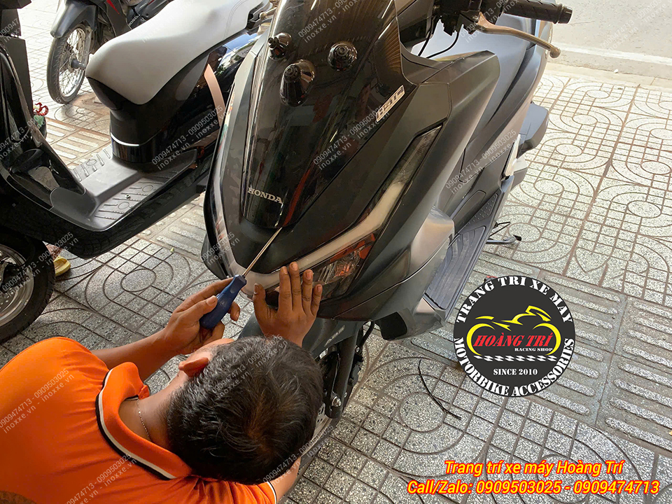 Mica đèn pha PCX 160 2025-2026