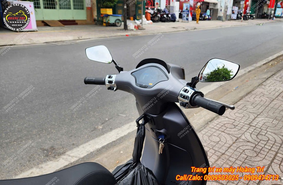 Kính hậu kiểu H2C E3