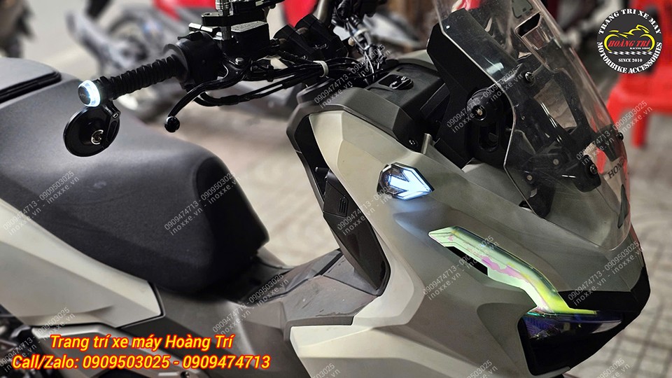 Gù tay lái có đèn lắp cho xe ADV 150/ADV 160