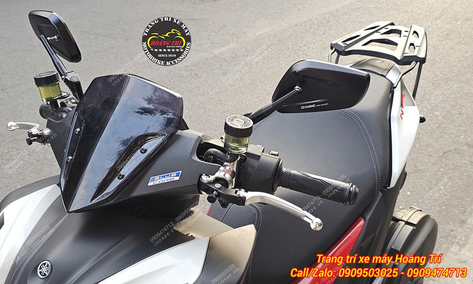 Tay thắng Racing Boy lắp cho xe NVX V3