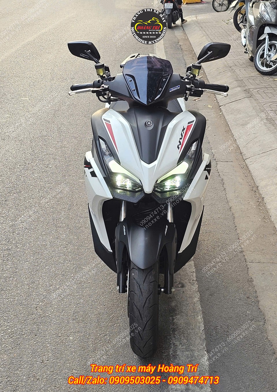 Tay thắng Racing Boy lắp cho xe NVX V3