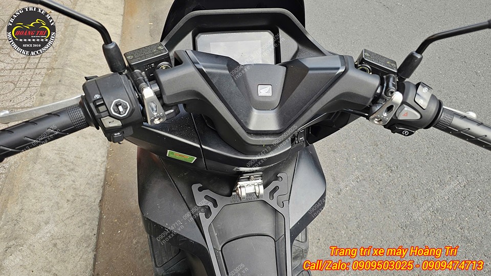 Móc treo đồ PCX - Móc nhôm CNC