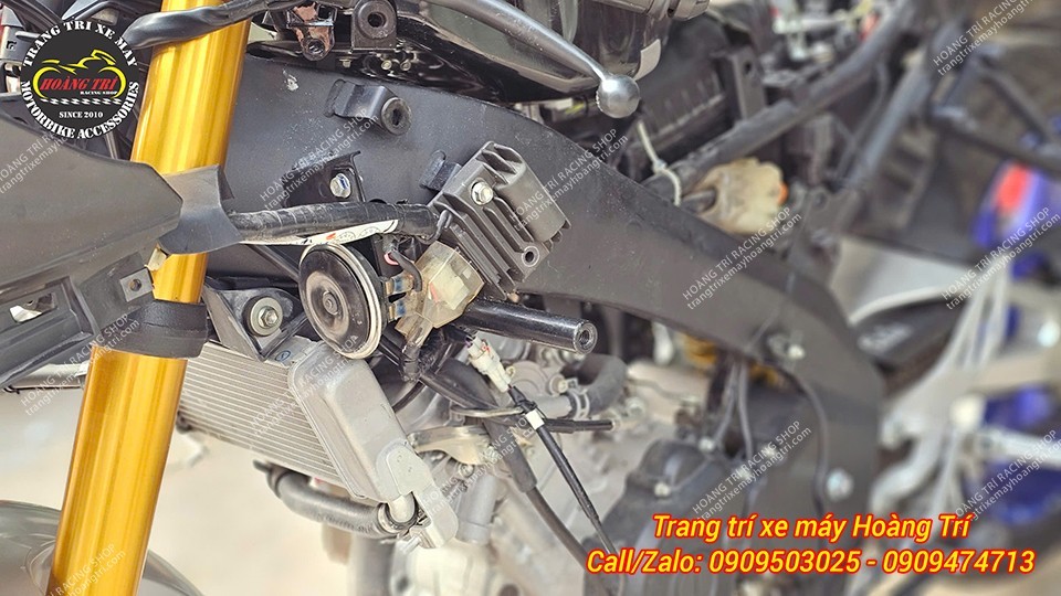 Chống đổ sườn R15 V4 - R15M