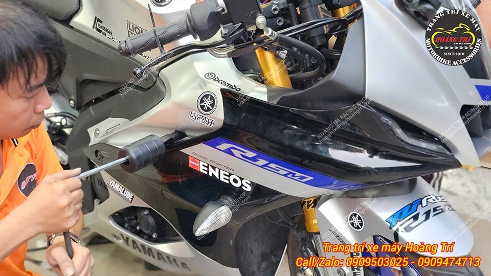 Chống đổ sườn R15 V4 - R15M