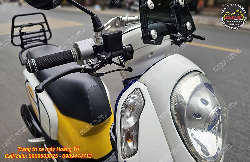 Tay thắng kiểu dành cho xe Scoopy