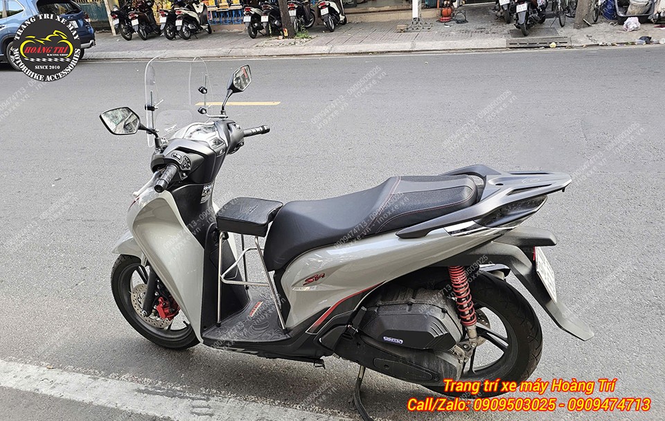 Kính chắn gió cao cho xe SH