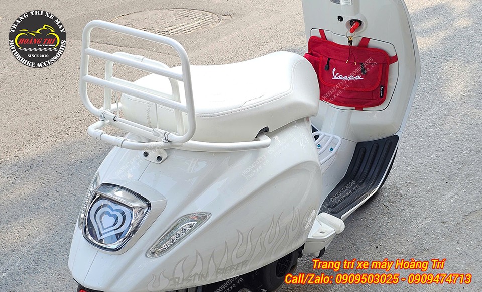 Baga sau Vespa Sprint Justin Bieber