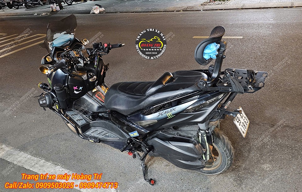 Gác chân phụ HTR độ cho xe XMax 300