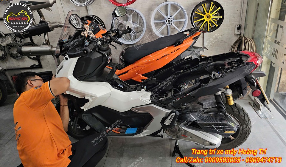 ADV 160 2021-2024 thay dàn áo ADV 160 2025-2026