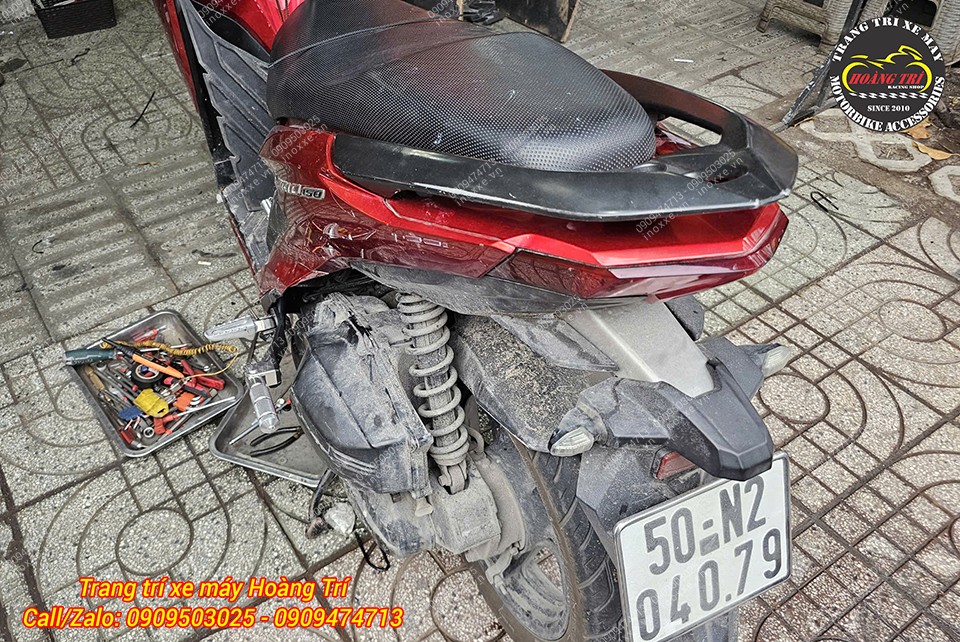 Gác chân phụ cho xe Vario 125/150