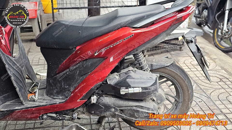 Gác chân phụ cho xe Vario 125/150