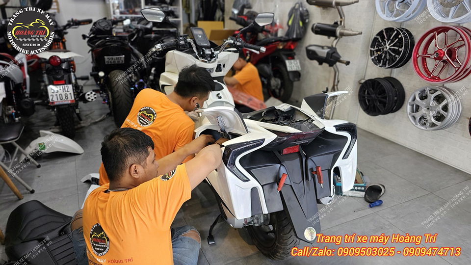 Full bộ body kit PCX 160 V2 kiểu Goldwing hàng nhập Indonesia