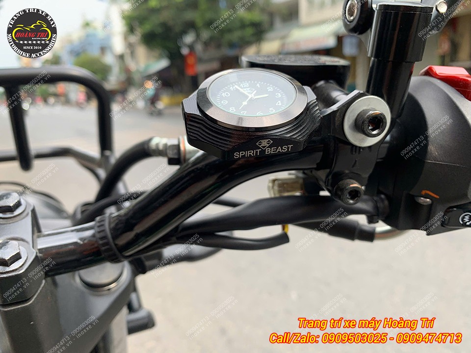 Đồng hồ Spirit Beast L3 gắn chân kính hậu