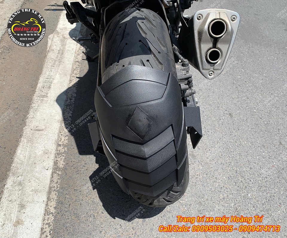 Chắn bùn sau Shark Power Z800/Z900 độ cho nhiều dòng xe máy