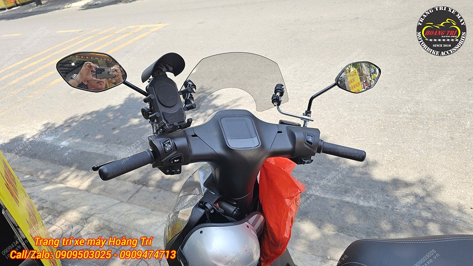 Kính chắn gió Quantum