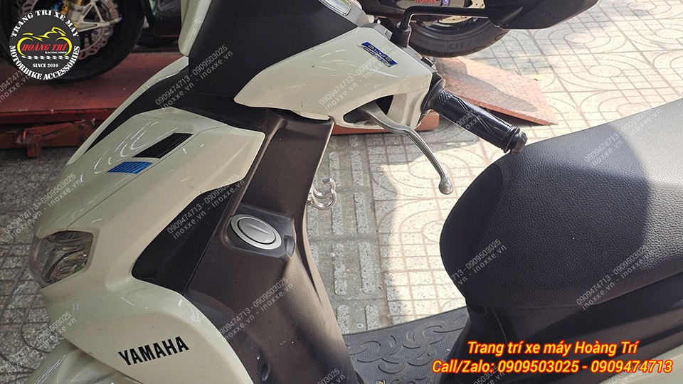 Móc treo đồ xe Freego