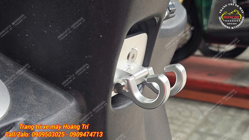 Móc treo đồ xe Freego