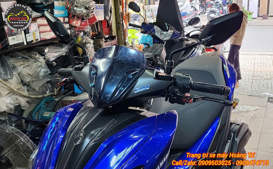 Tay thắng kiểu cho xe NVX V3