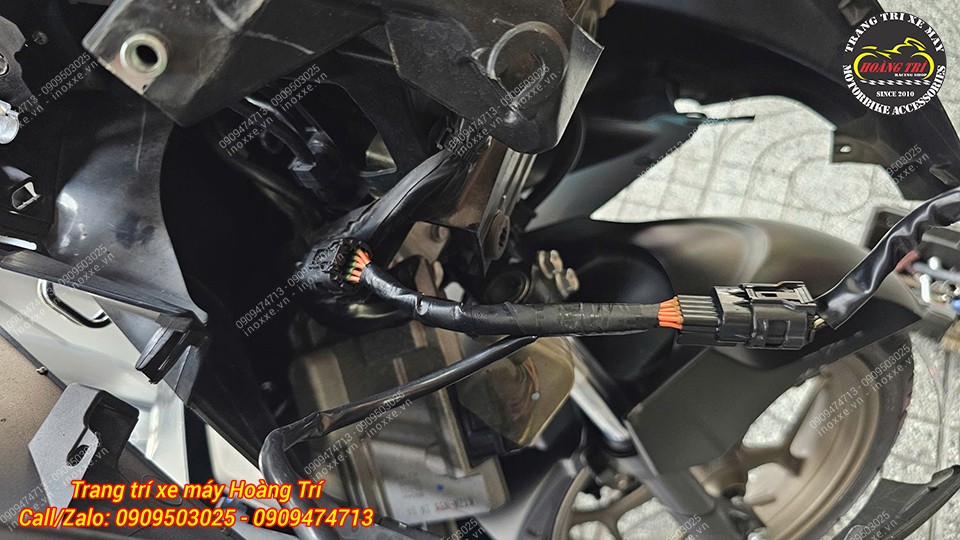 Lắp công tắc tắt mở đèn cho xe PCX 160