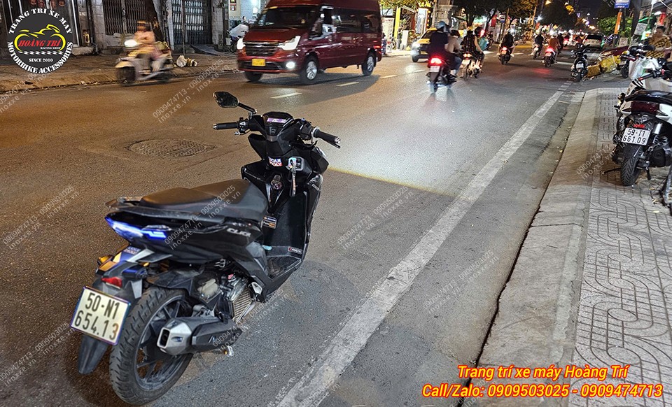 Cụm đèn pha đúc một bi cầu mắt xoay, Led Audi chỉnh màu cho Vario 125/150