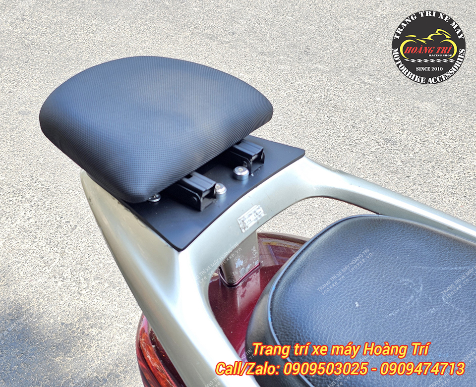 Đệm tựa lưng baga sau bật gấp 2 chiều cho xe máy