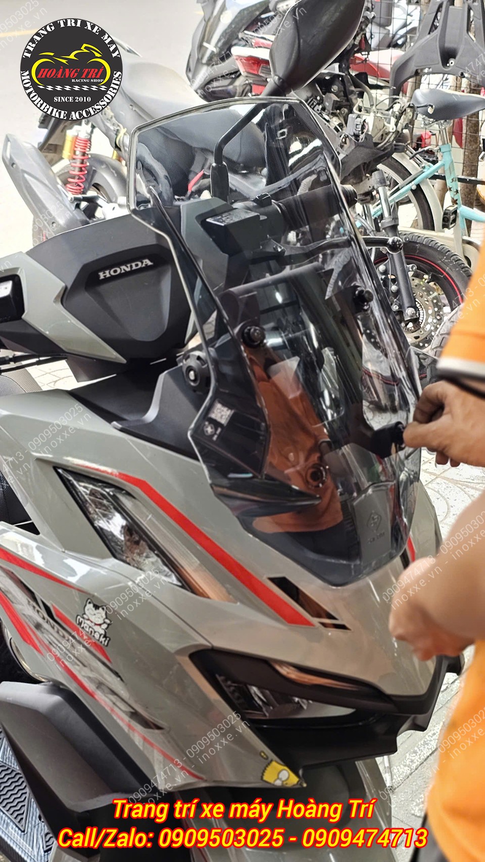 Kính chắn gió ADV Zhi.Pat độ cho xe Vario 160