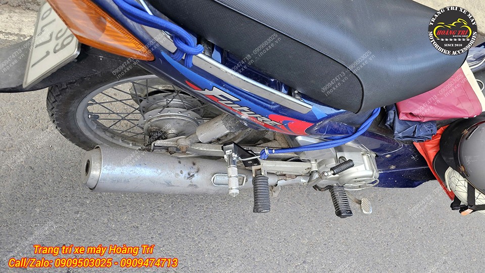 Gác chân phụ xe Wave / Future