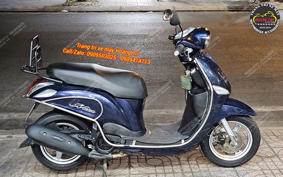 Baga sau xe Nozza 2011 kiểu Vespa