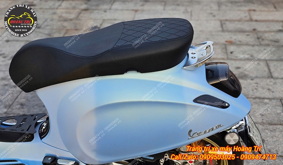 Cản sau (tay dắt) Vespa Sprint/Primavera kiểu AR nhôm CNC
