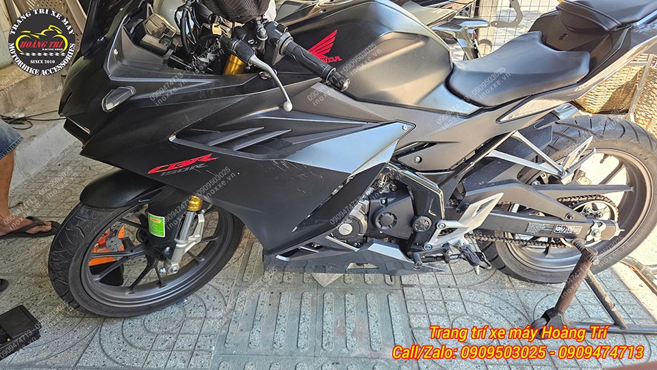 Chống đổ sườn CBR mẫu Z1000