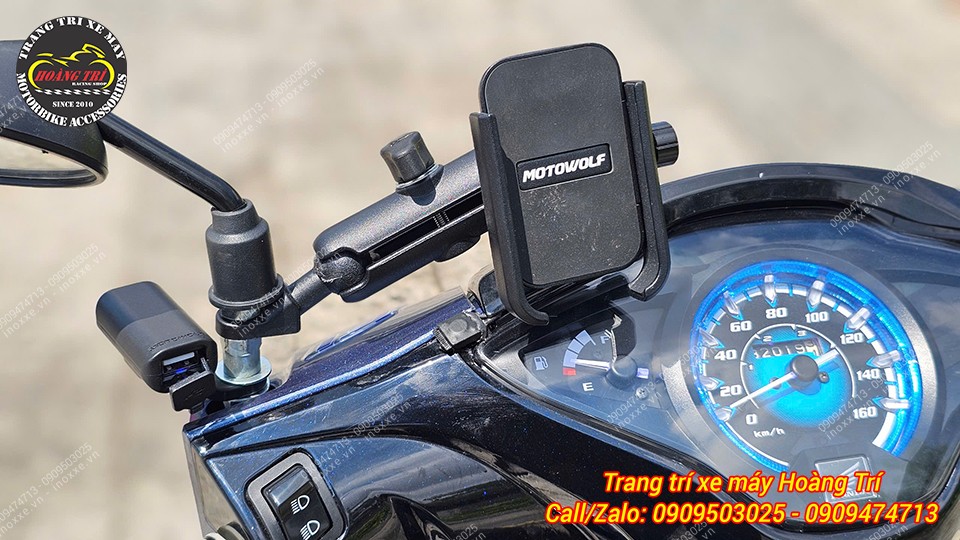 Sạc điện thoại USB gắn xe máy chính hãng MotoWolf