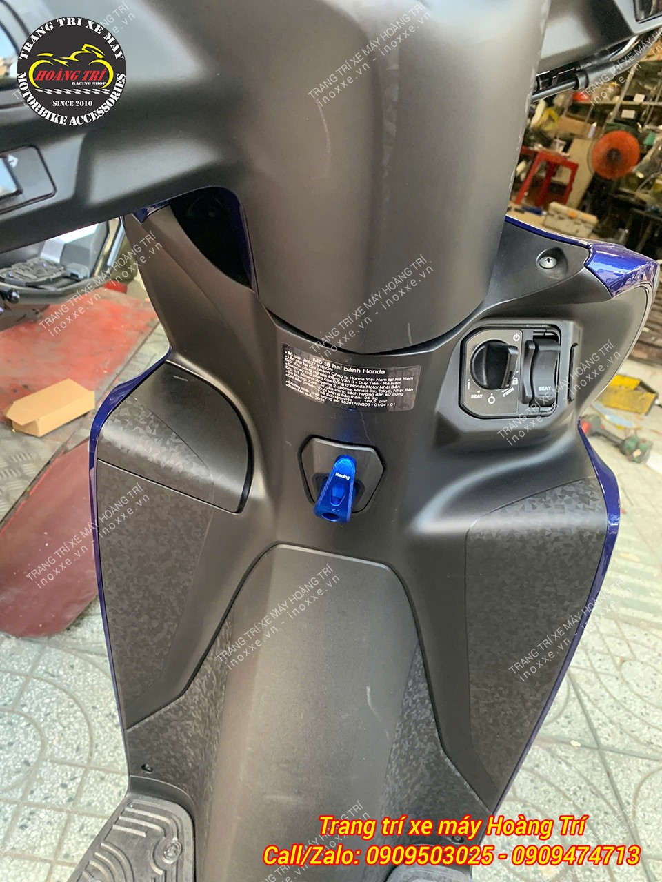 Móc nhôm CNC - Móc treo đồ xe máy