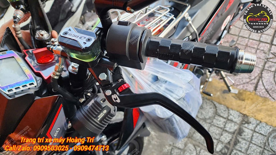 Tay thắng/Tay côn bình dầu liền RCB mẫu E3