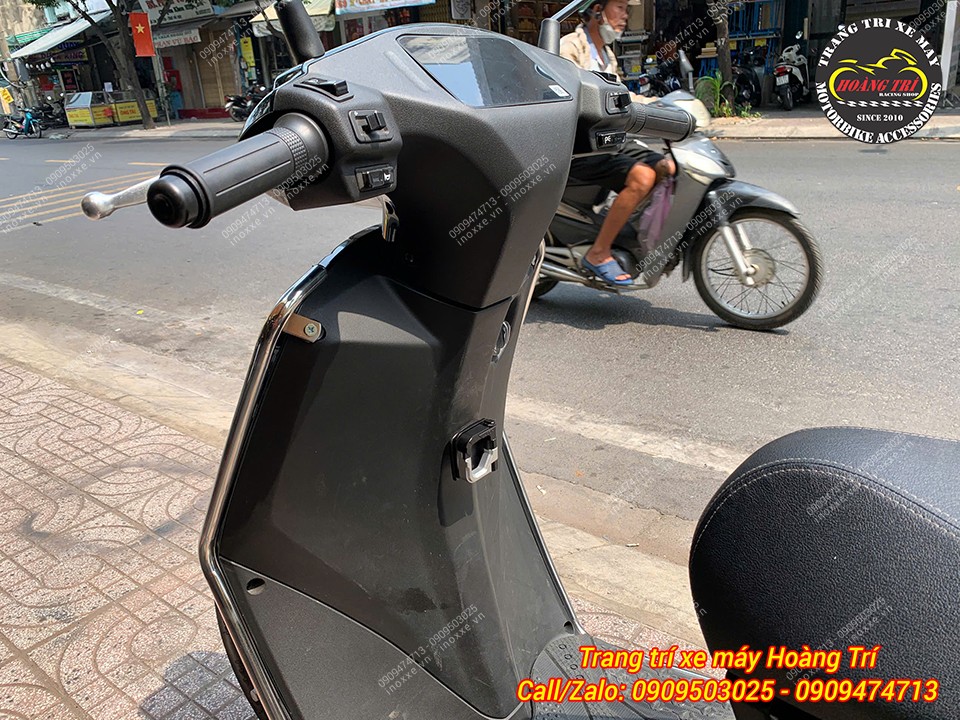 Móc treo đồ xe máy điện Vento, Verox