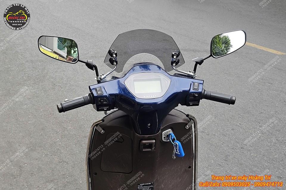 Kính chắn gió xe máy điện Vinfast Klara