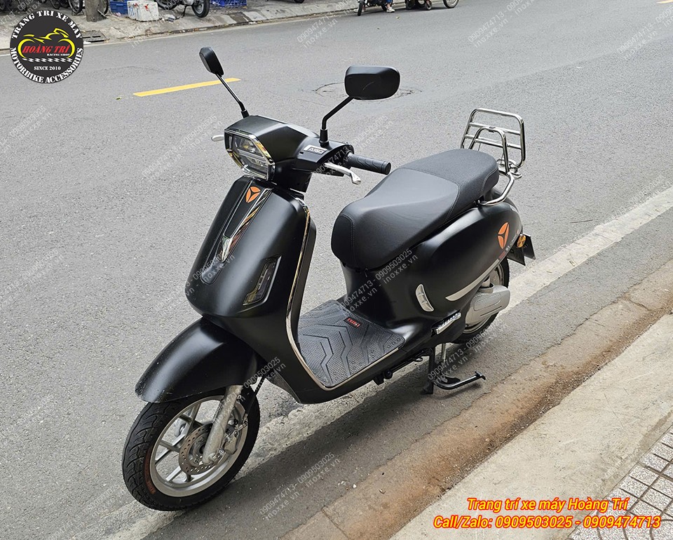 Baga sau tựa lưng xe máy điện Yadea