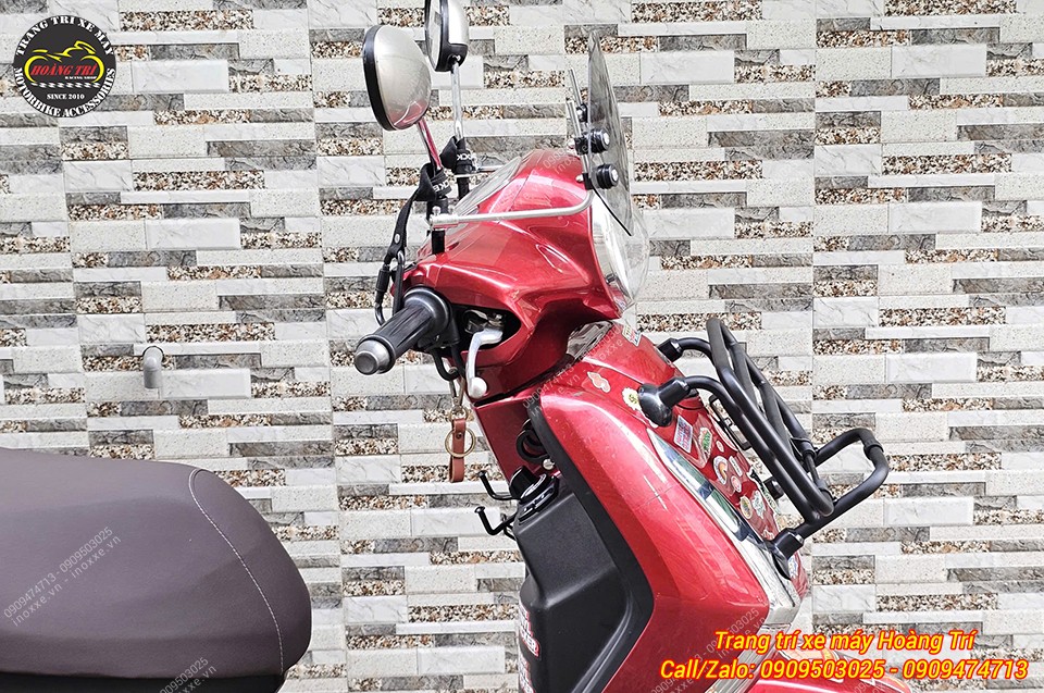 Baga trước xe Yamaha Latte kiểu Vespa
