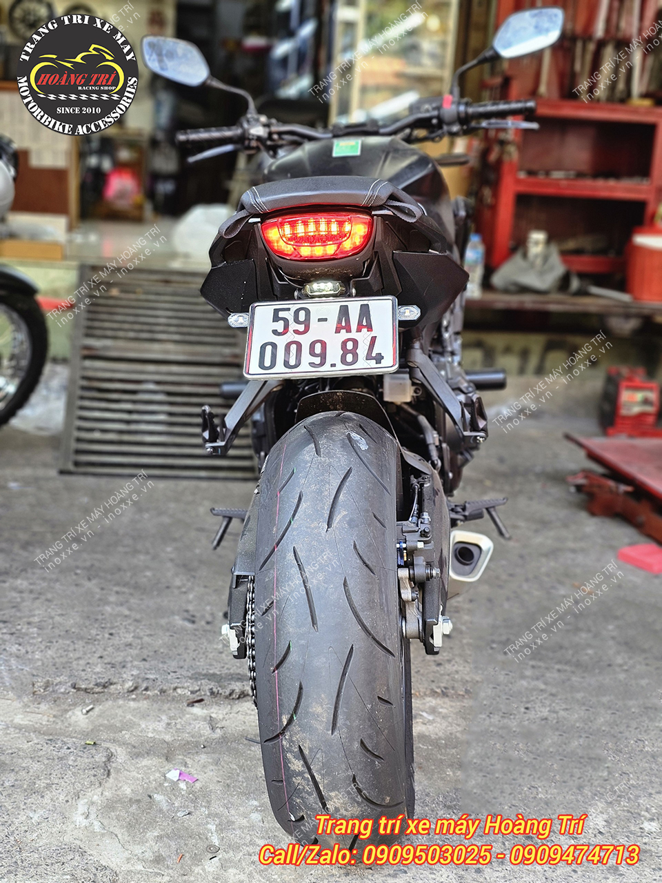 Pát biển số CB650