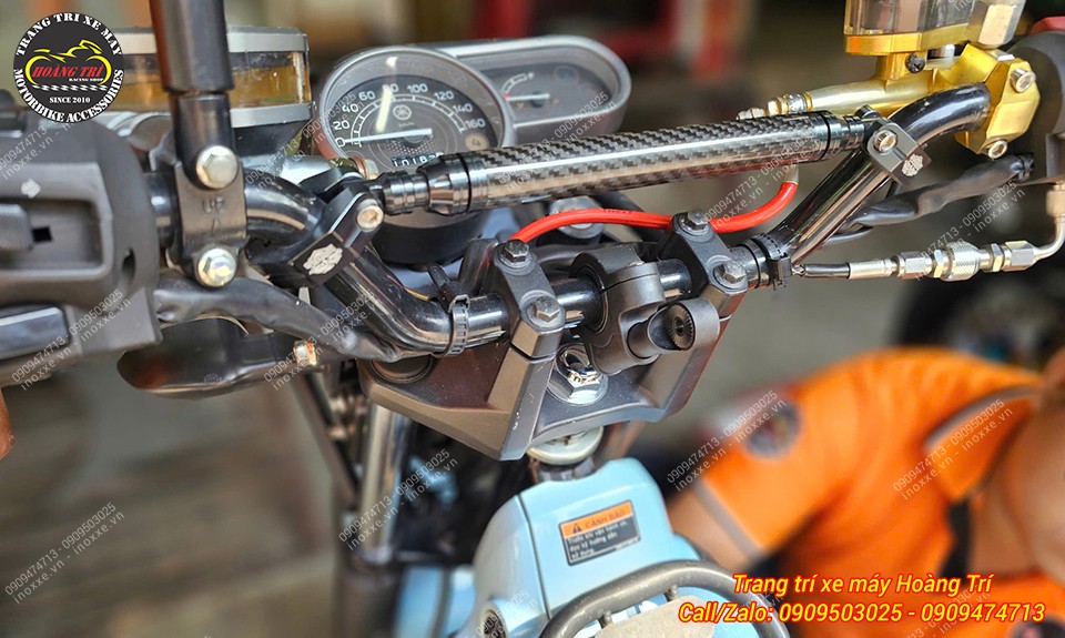 Màn hình ELook 5 inch camera hành trình và dẫn đường