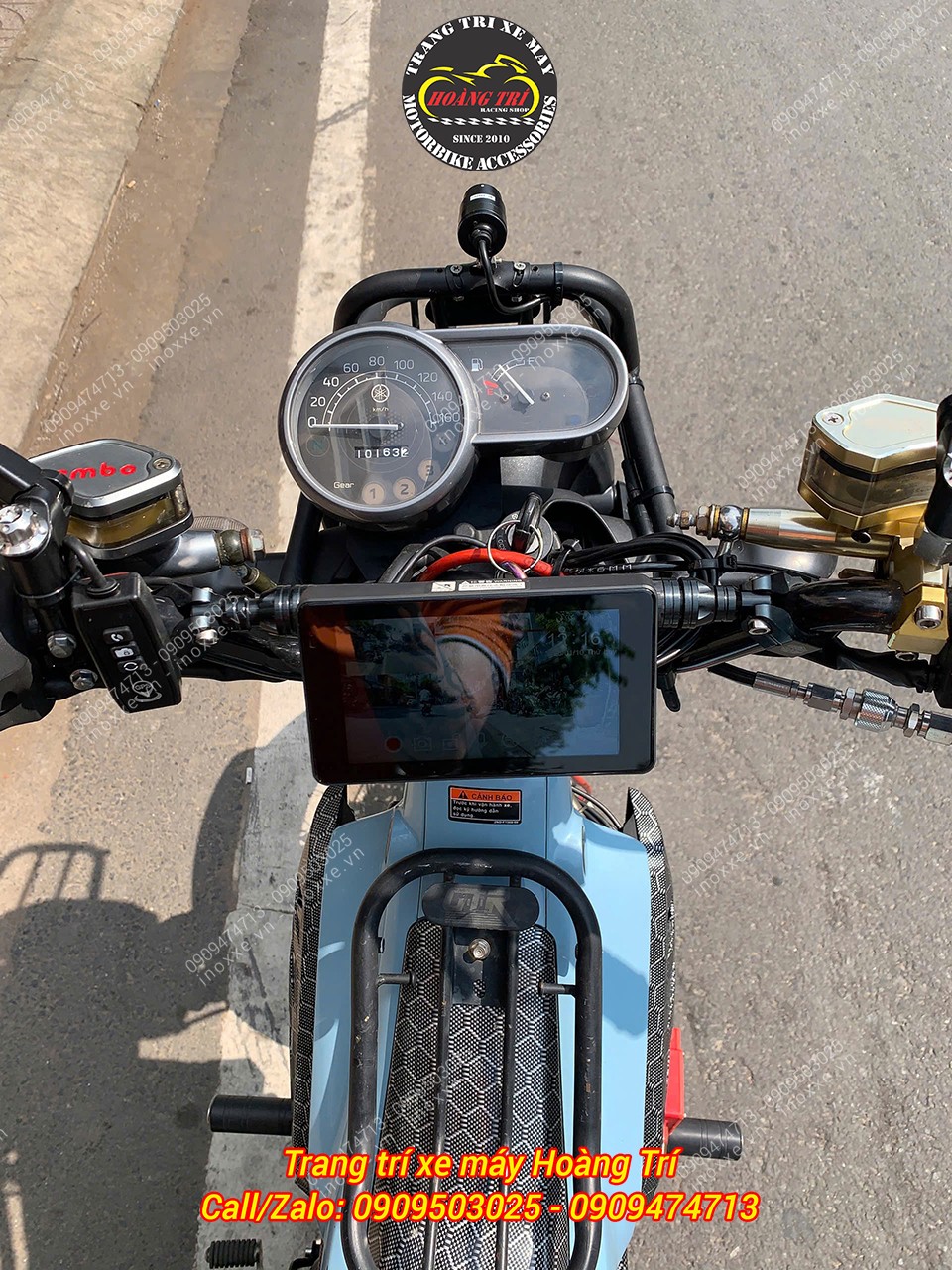 Màn hình ELook 5 inch camera hành trình và dẫn đường