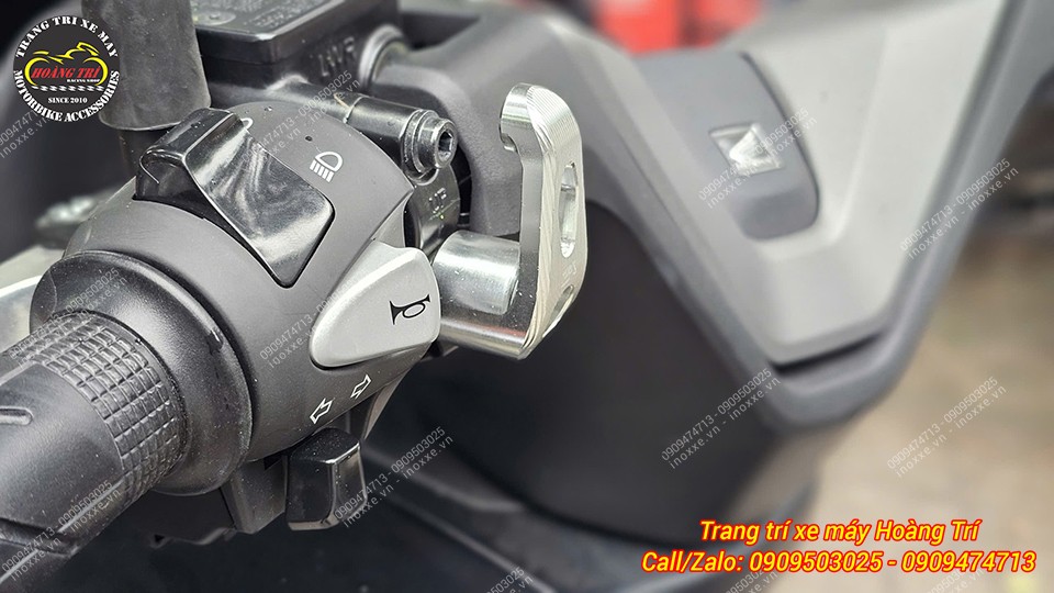 Móc treo đồ PCX - Móc nhôm CNC