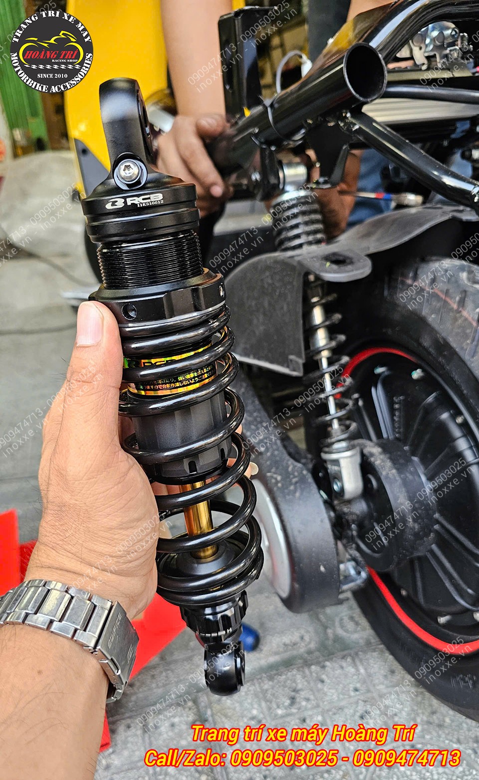 Phuộc Racing Boy cho xe máy điện EVO 200 Series S lò xo đen ti vàng