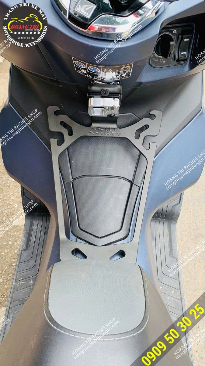 Móc treo đồ PCX - Móc nhôm CNC