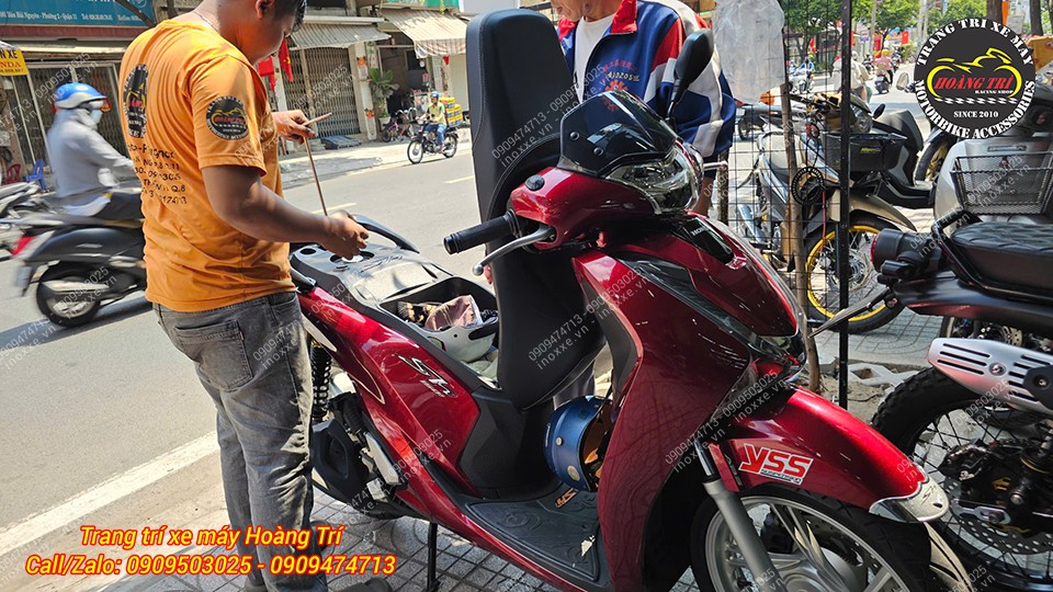 Tay dắt Sh 350i nhôm đúc hàng Zhi.Pat