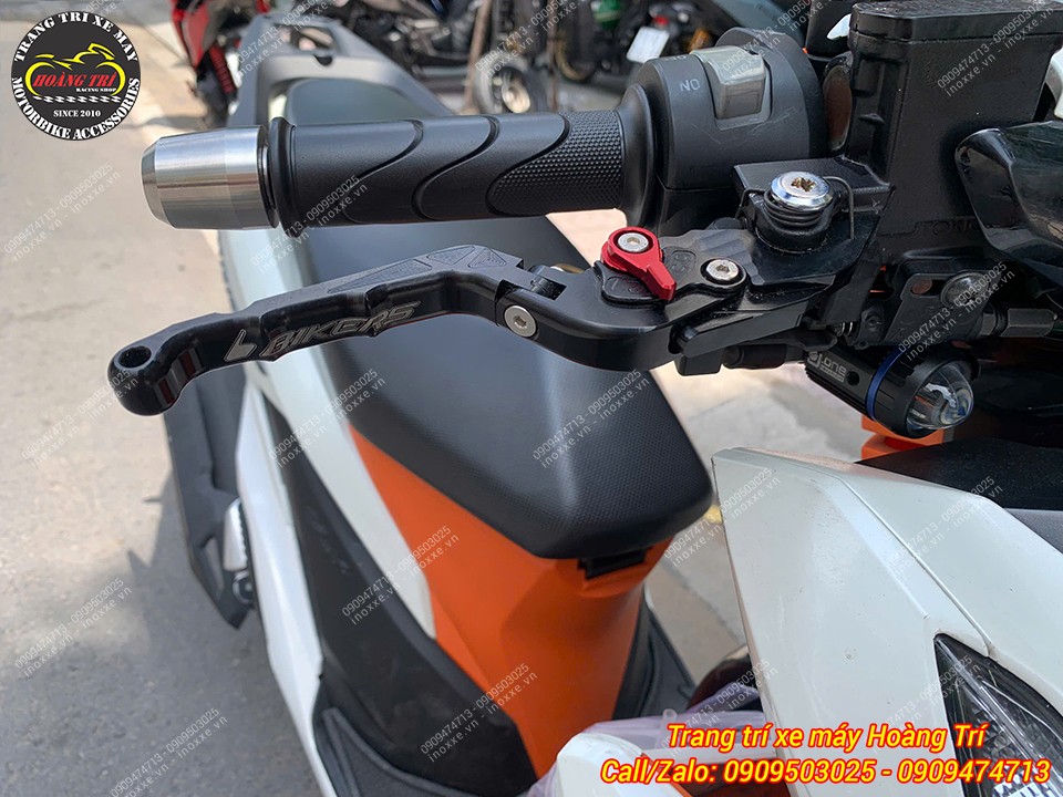 Tay thắng Biker chống gãy