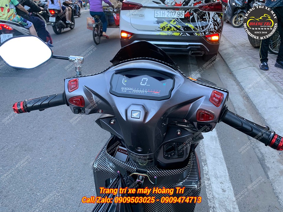 Honda Vision độ đồng hồ kiểu Ducati