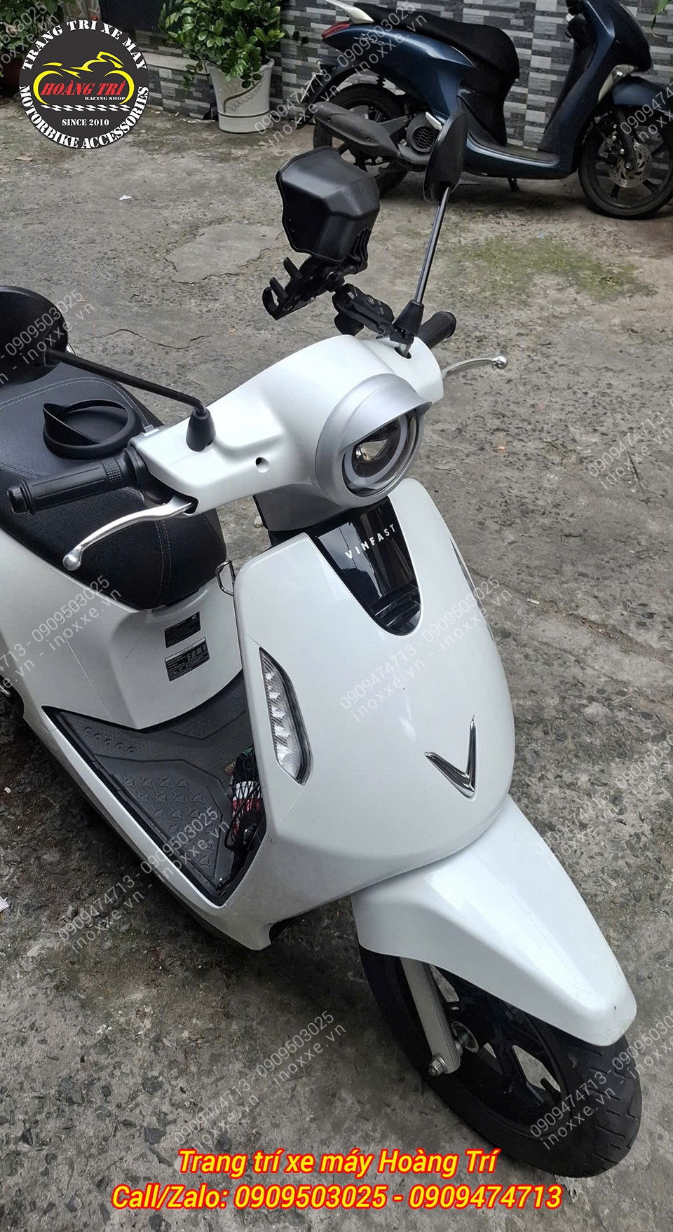 Ốp đèn pha xe máy điện Vinfast EVO